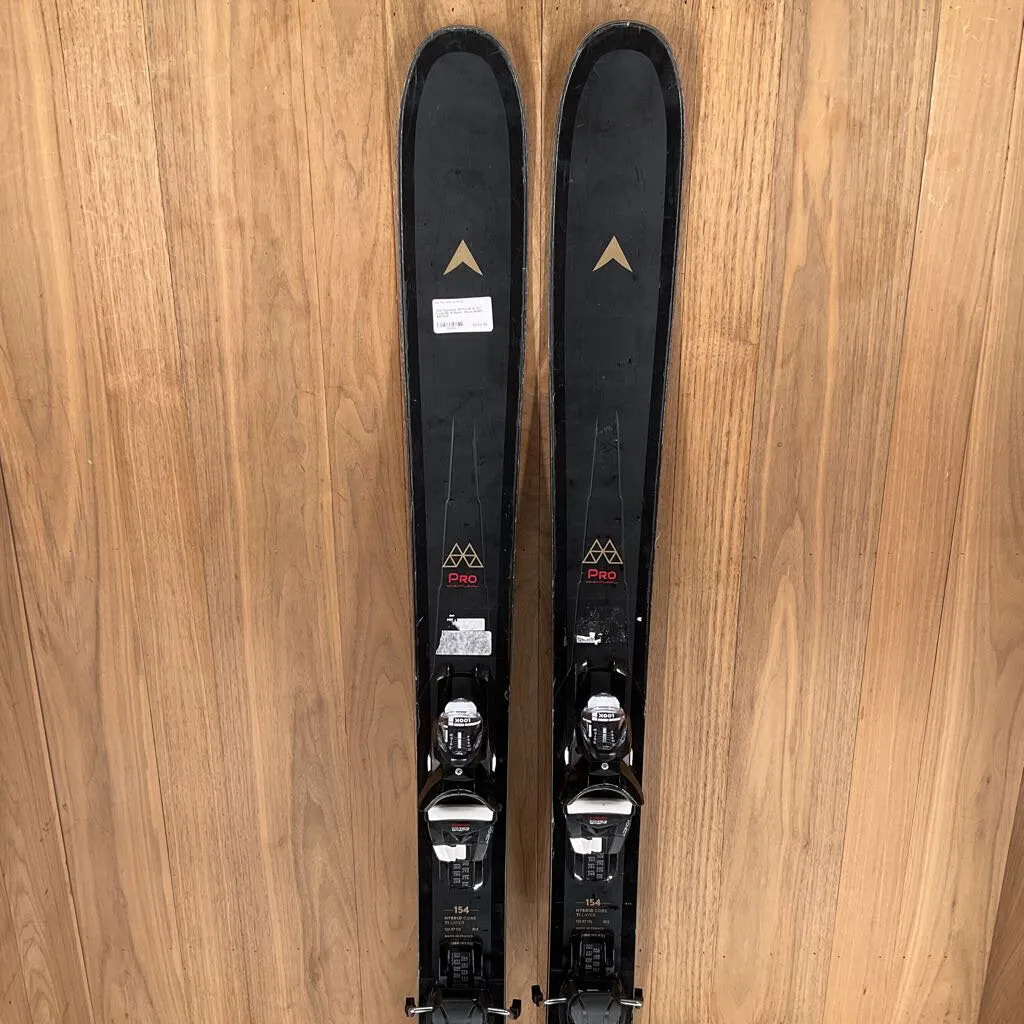 2021 Dynastar M-Pro 99 W w/ Look NX 12 Demo Bindings